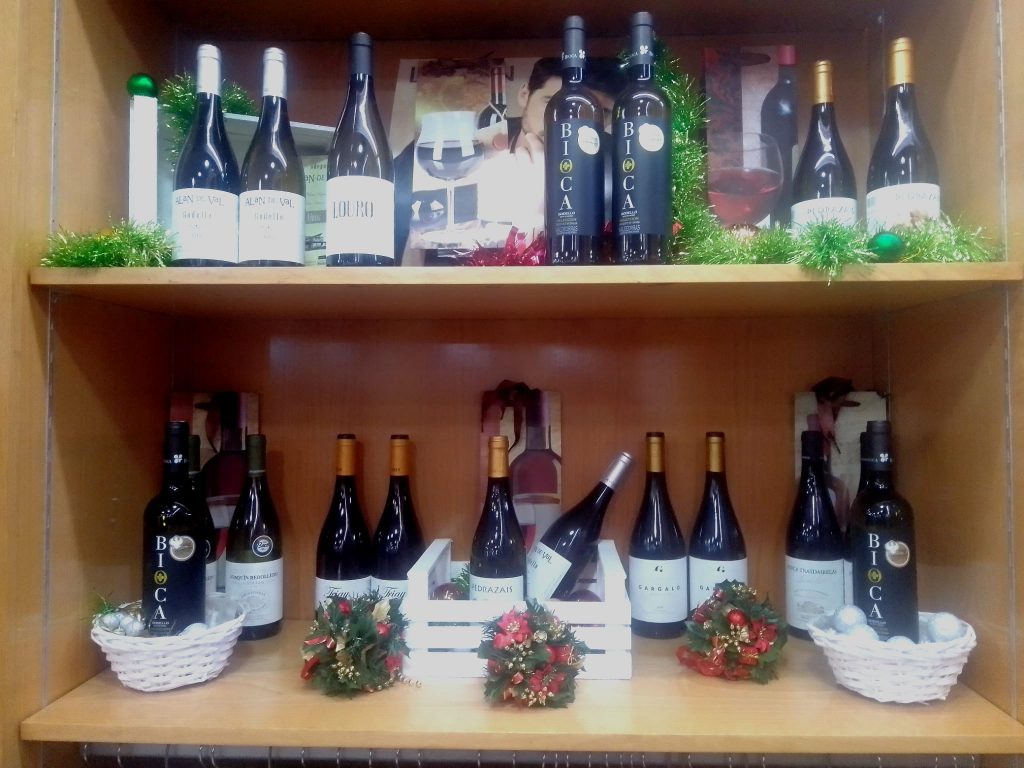 escaparate vinogodello y decoración navideña 2